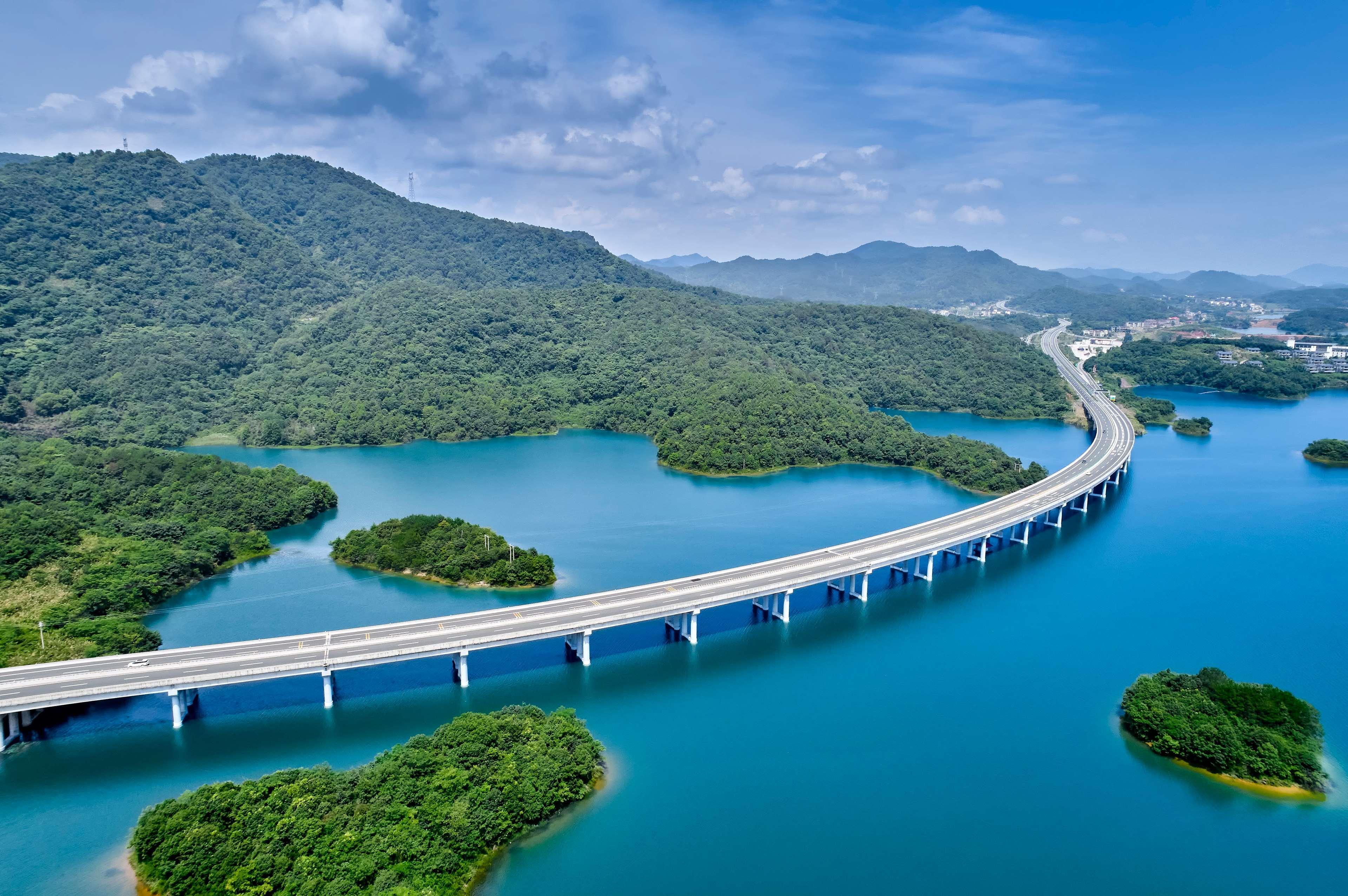 Lushan West Sea Resort, Curio Collection By Hilton Jiujiang (Jiangxi) Exterior foto